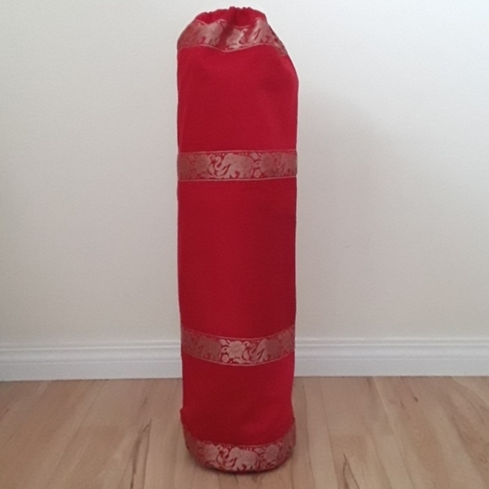 RED SILK YOGA MAT BAG - Picture 2 of 8